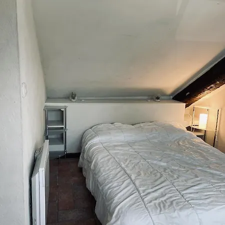 Duplex A Deux Pas Du Port Apartment Cannes