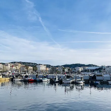 Duplex A Deux Pas Du Port Apartment